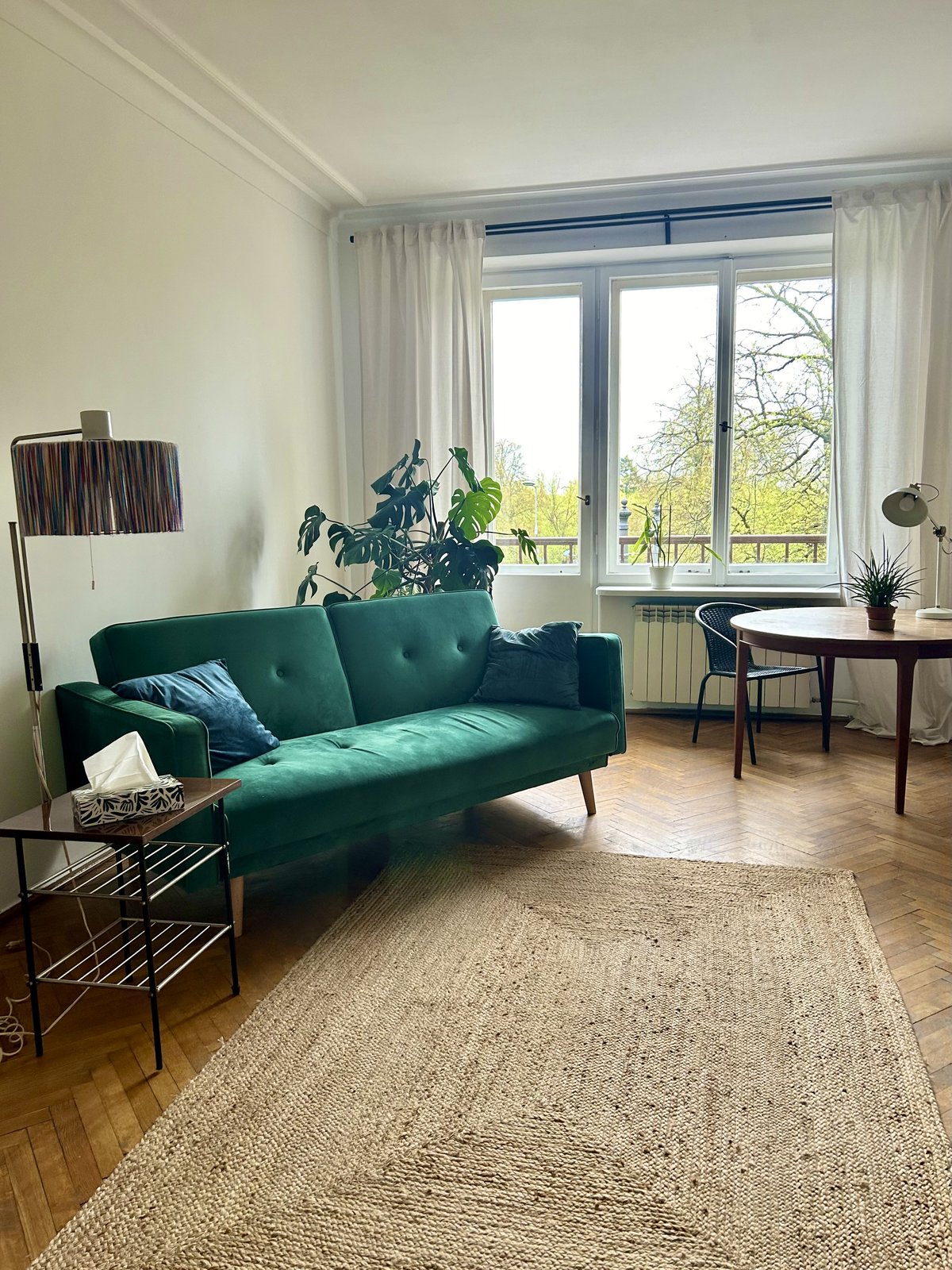 Gabinet 2 - jasny gabinet terapeutyczny z kanapą, wynajem Warszawa Puławska 26A